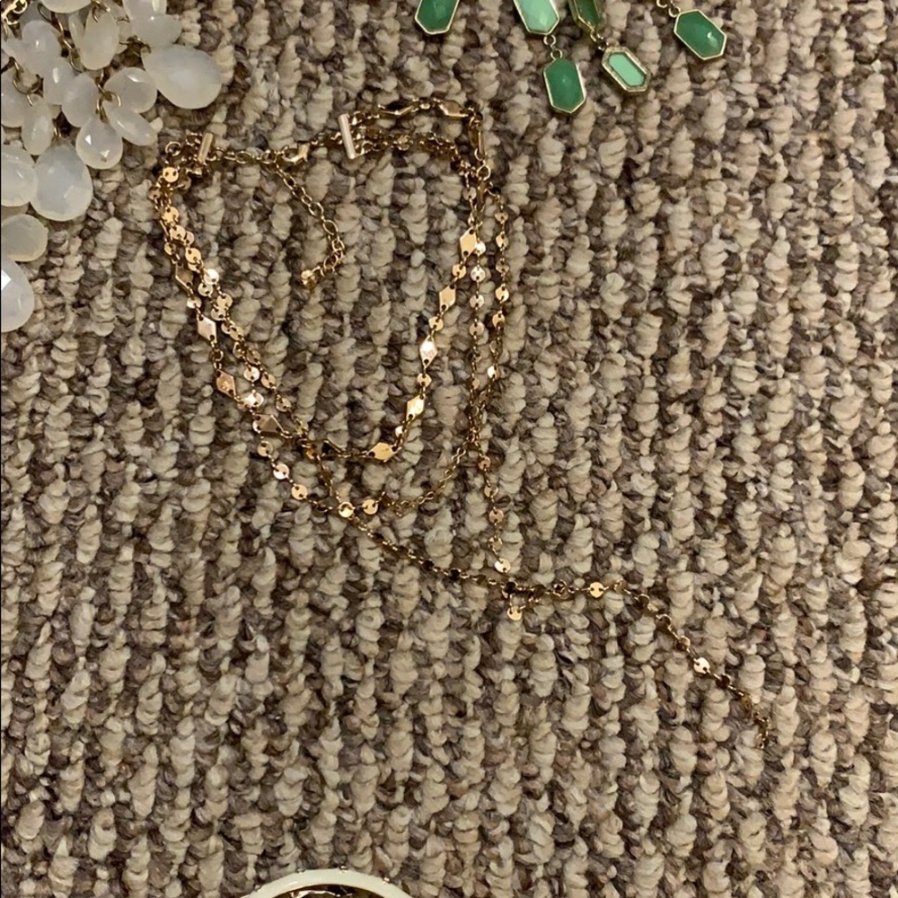 Statement necklaces - Picture 4 of 4